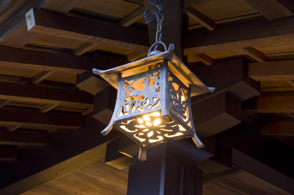Ekinariya Ryokan Кусацу Экстерьер фото